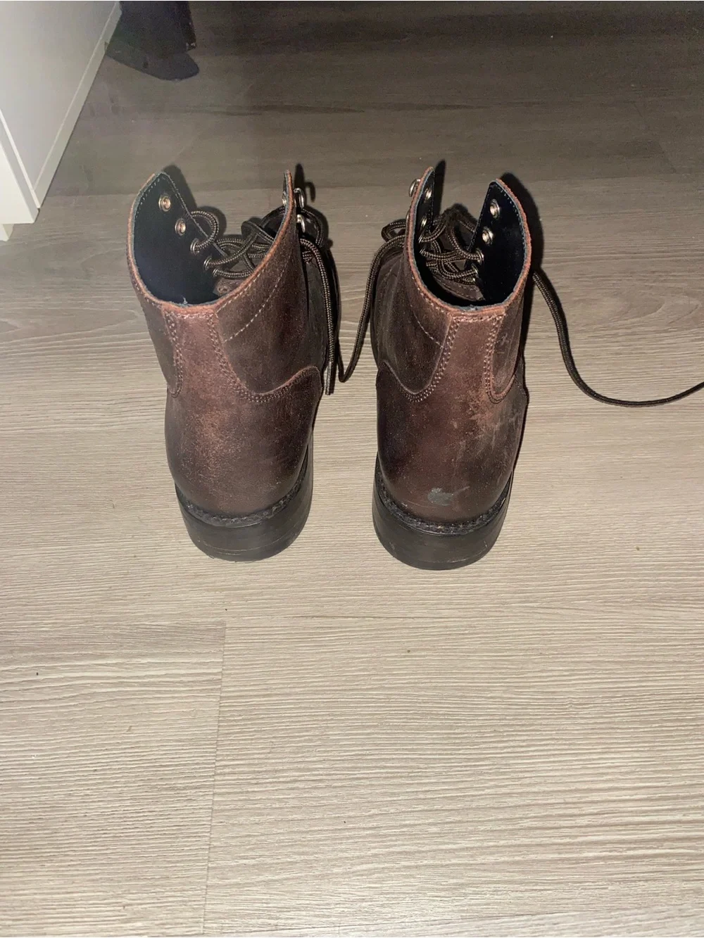 Men's Brown Leather Lace-Up Boots